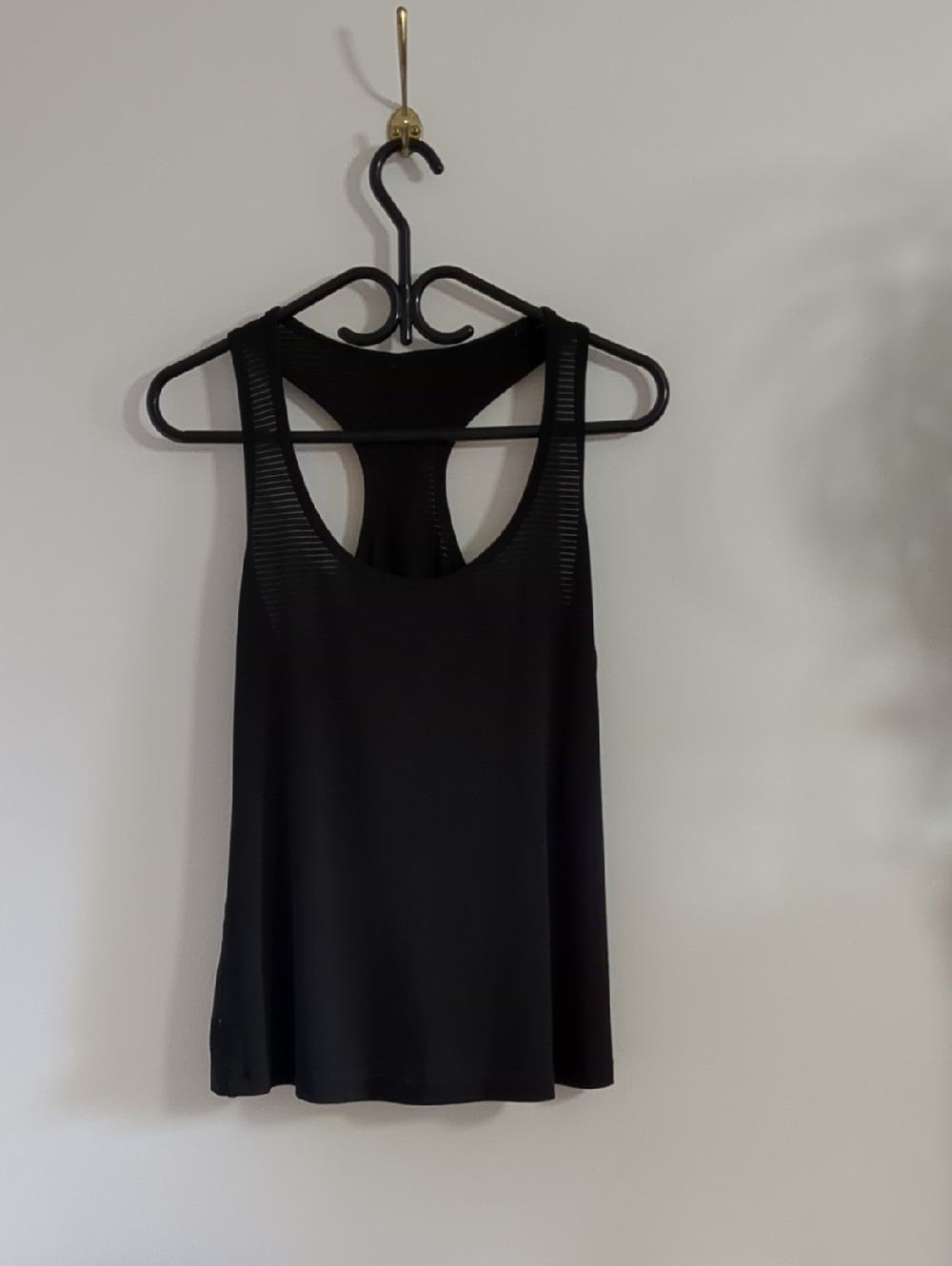 3 / 20$ 🇨🇦 Black Racerback Women's Tank Top